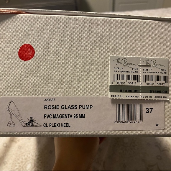 Amina Muaddi - Picture 8 of 8